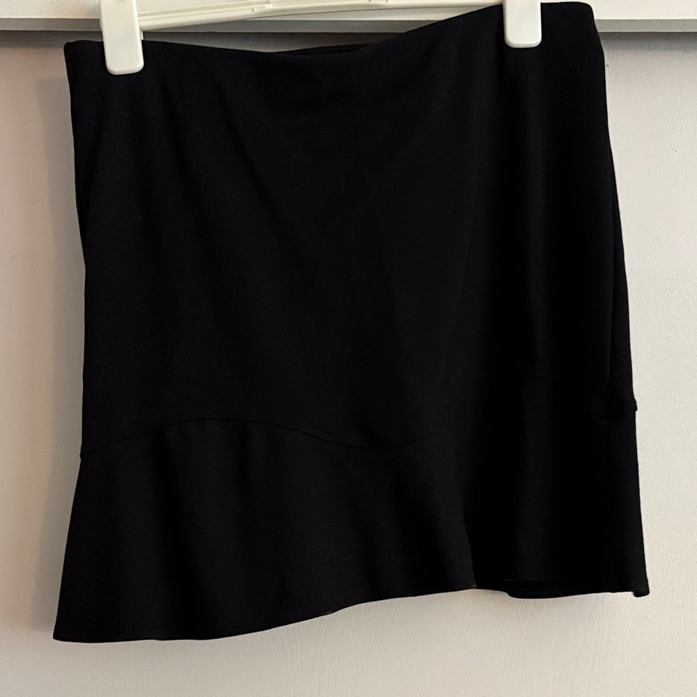 LOFT Chic Black Mini Skirt